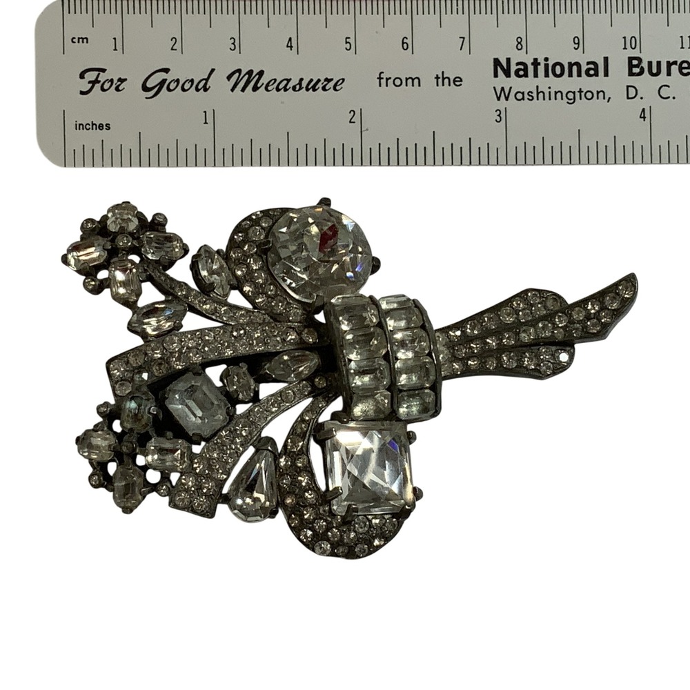 Eisenberg Original Bouquet Rhinestone Dress Clip - Picture 2 of 11